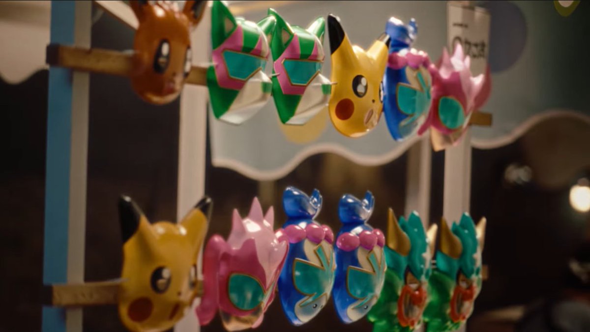 Silverblade022's tweet photo. @TyranitarTube I think the masks in the trailer hint at the Legendary Trio having unique Terrastallize Forms. If you look at the masks, they resemble the Trio, but their eyes appear different and crystallized. Their colors also drastically change. Thoughts? https://t.co/JA0RiKSUhH