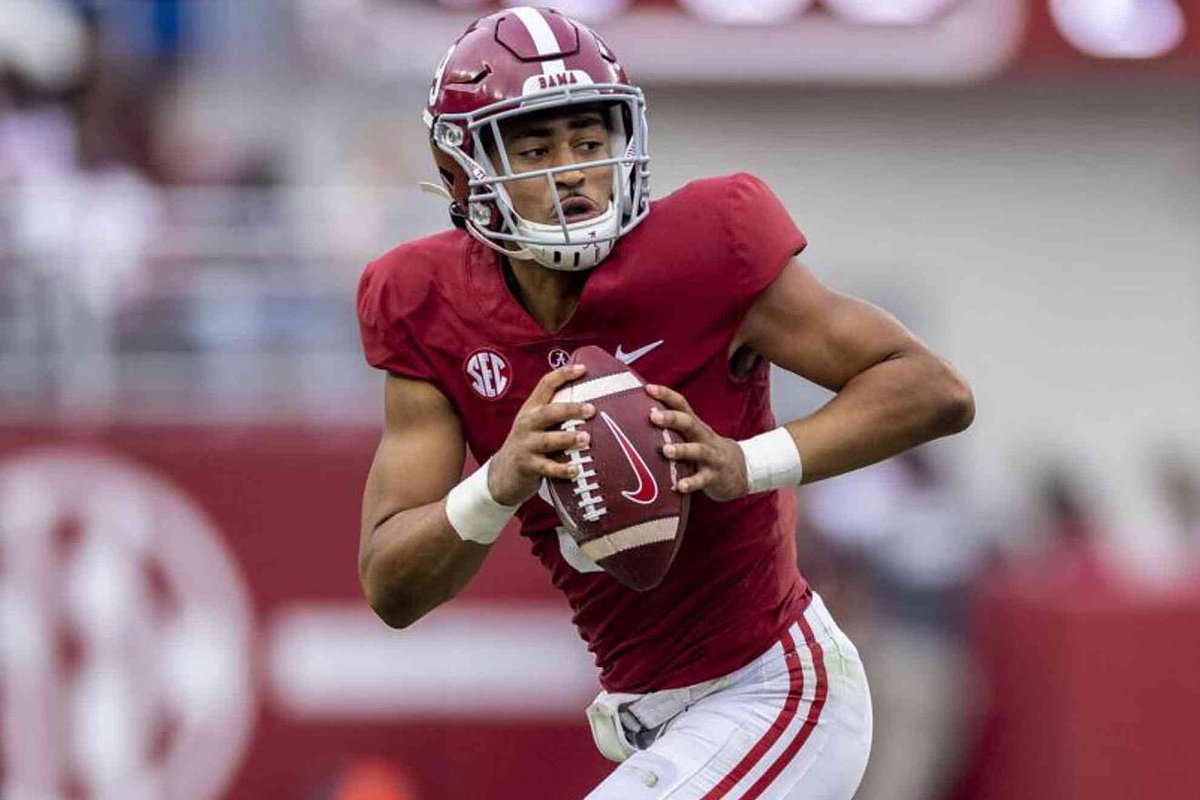 RobertShmurda_'s tweet photo. 2023 NFL QB Prospects Bryce Young, CJ Stroud, and Anthony Richardson have all met with the,
#FireFerrets
#PackBurros
#Geese
These teams hold the 1.02, 1.03, and 1.04 and it is projected each team will take a QB.
Per Shmurda https://t.co/EHnop5Vduw