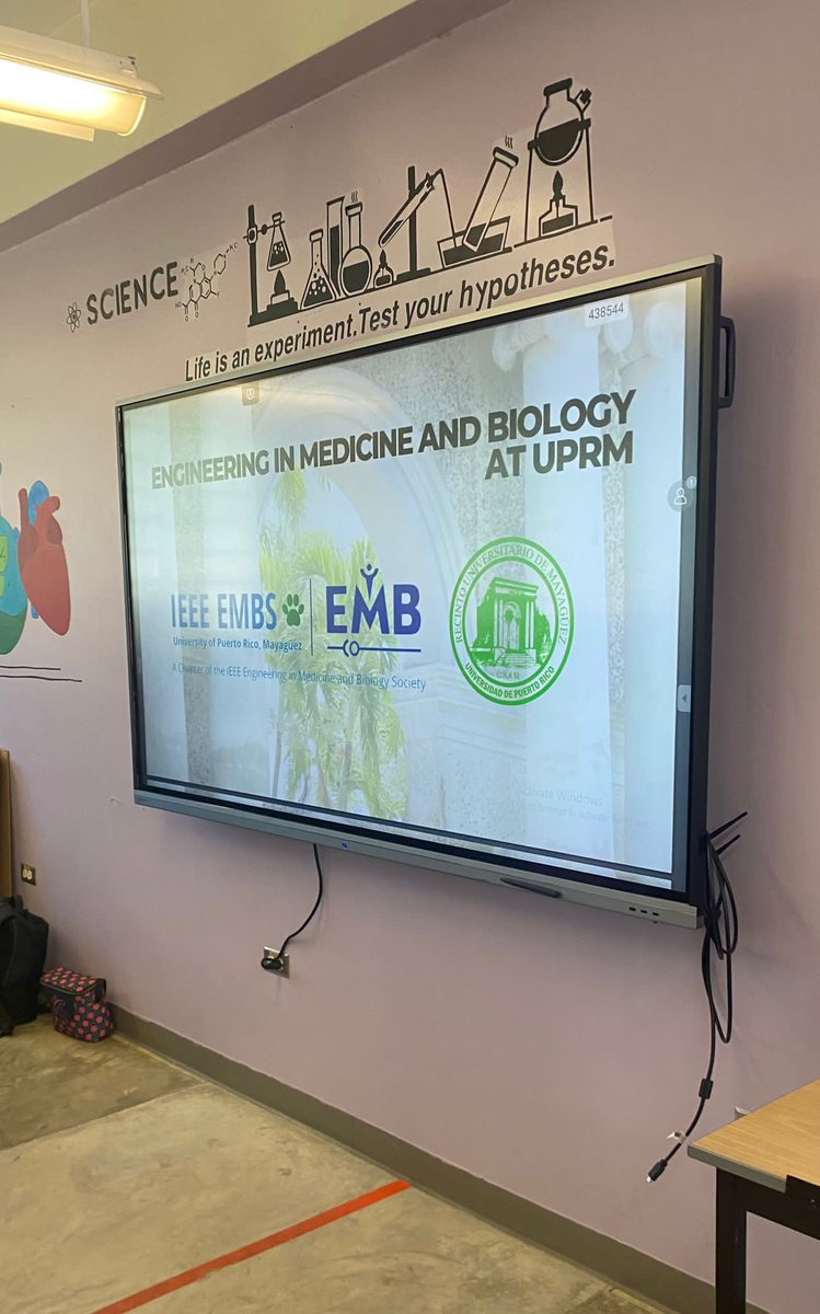 El martes pasado la IEEE EMBS UPRM conversó con el futuro de la ciencia humana. Dimos visita al Club de Medicina de la Escuela Superior Dr. Carloz González en Aguada, en la cual discutimos sobre la Ingeniería en la Medicina y la Biología en el Colegio.

(1/3)