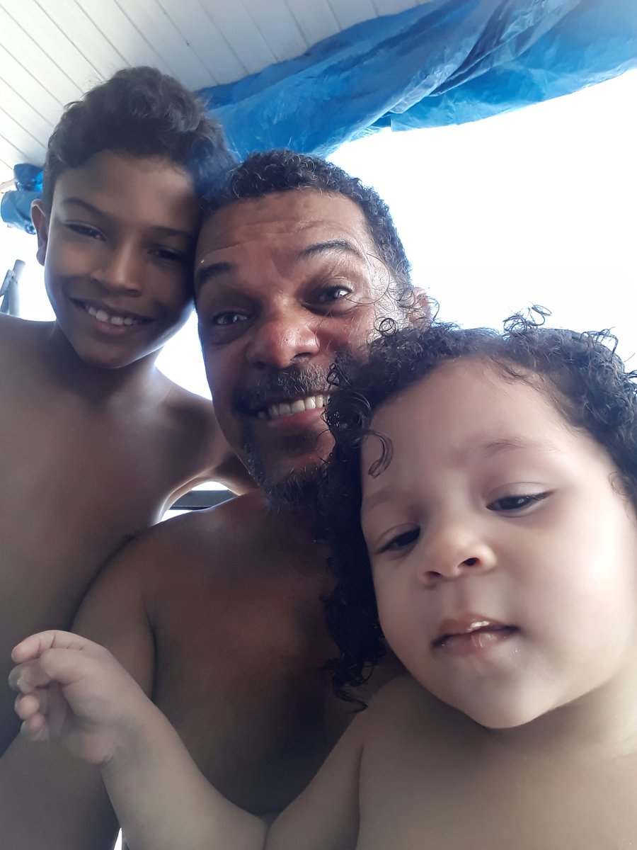 DaAlberiz's tweet photo. @OAlagoas @AlexandrePT13CV @MarcioRomanha @Alexand92840726 @Cidamariaperei2 @deonirgz @clelialberti @ElyMiguel9 @eusouacel @PetistaAlerta @hmsjulio @GuttaFrigo @SuzeteMendes12 @bneydavid @jotahsilva @lucdcastro @Karina_Bandelli @Lwna13 @ADTur_Tur @Amora96757846 @JeaneSirqueiraB @AdvocaciaCrime @profrafic @PerezLacerda @253730 @TalaskaAlceri @ajvalcir @St_Luant @DeniseBallestra @vidaloukanomar @BackiTatiana @antoniamatos100 @andr67272991 @magamara @EdmaCoimbra @wzniak @ZehChe @MariaPAlves_23 @vania378 @cldearaujo @rocha_oni @zezinhaPT68 @laudeci_m @CyberRebel3 @mossodahavon @LulaOficial @ptbrasil @TextualizaDados Minha Família! Meu presidente!!! Agora sim!!! https://t.co/DIrptD3WKa