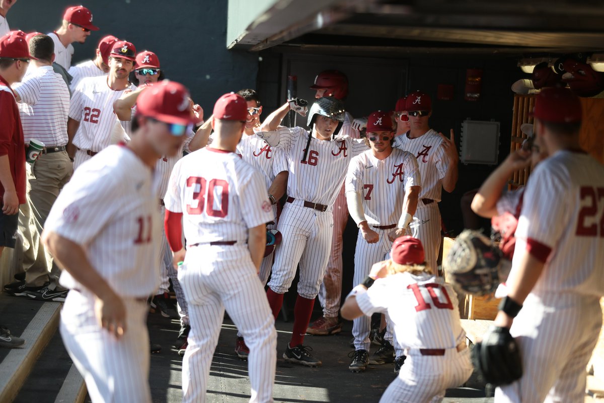 AlabamaBSB's tweet photo. Shutout for win No. 1⃣1⃣

https://t.co/LhWpCQutld

#RollTide https://t.co/JXDAJv65zL