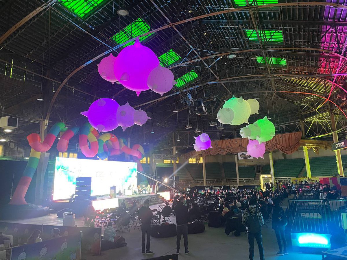 RyzeLabs's tweet image. #SGCLive from ‘AI + Meets Web3 Gaming’ at day three of @EthereumDenver where panelists dive into the role of AI &amp;amp; blockchain in gaming.