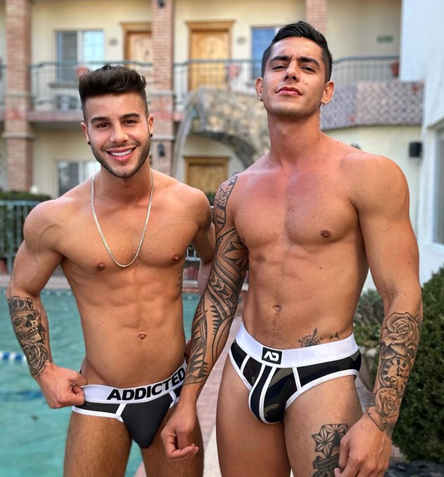 Con el papasito Colombiano @fabianplataofic !! 
?? VIVA MÉXICO ?? COLOMBIA ?? ESPAÑA ! @addicted_offic