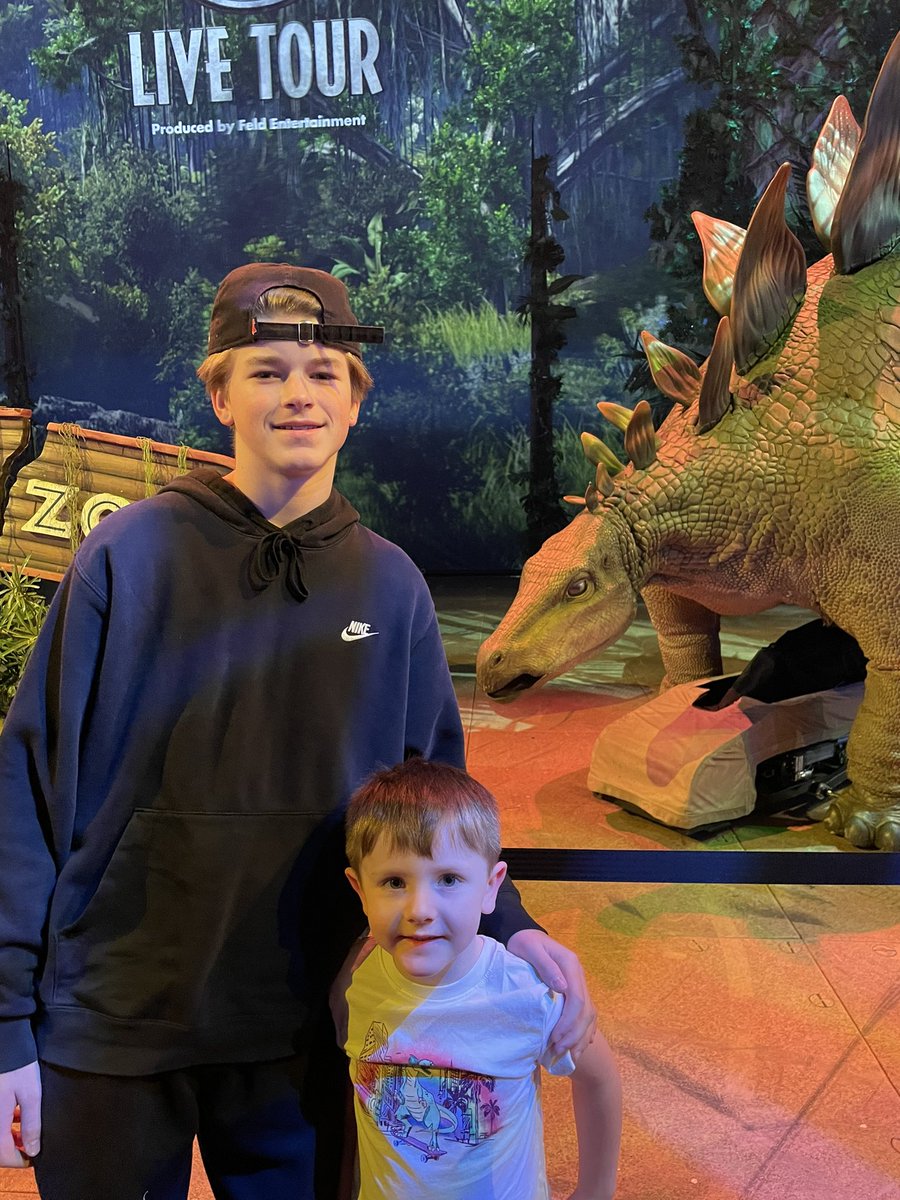 dhboyd77's tweet photo. #JurassicWorldLiveTour https://t.co/VFYafuzor9