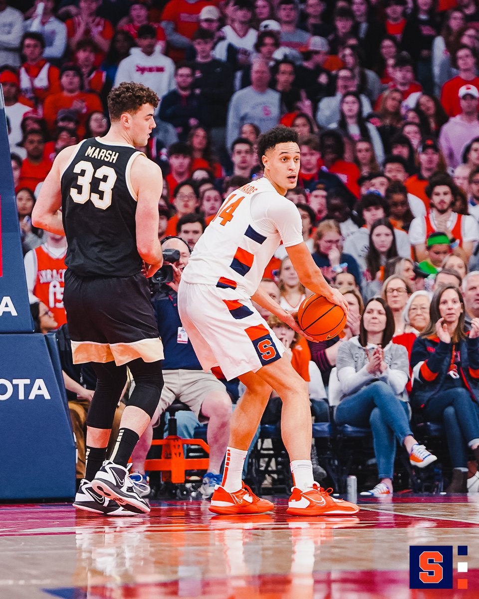 Cuse_MBB's tweet photo. Jesse Edwards with the first 20-20 game since Paul Harris in the 6OT game vs. UConn in 2009! https://t.co/QoE7kHvlA6