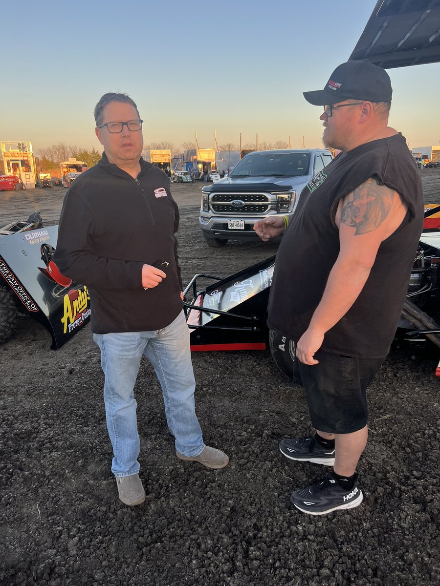 Greg from @DeatherageOpti1 dialing us all in at tonight’s @USMTS event at @rocketintexas.