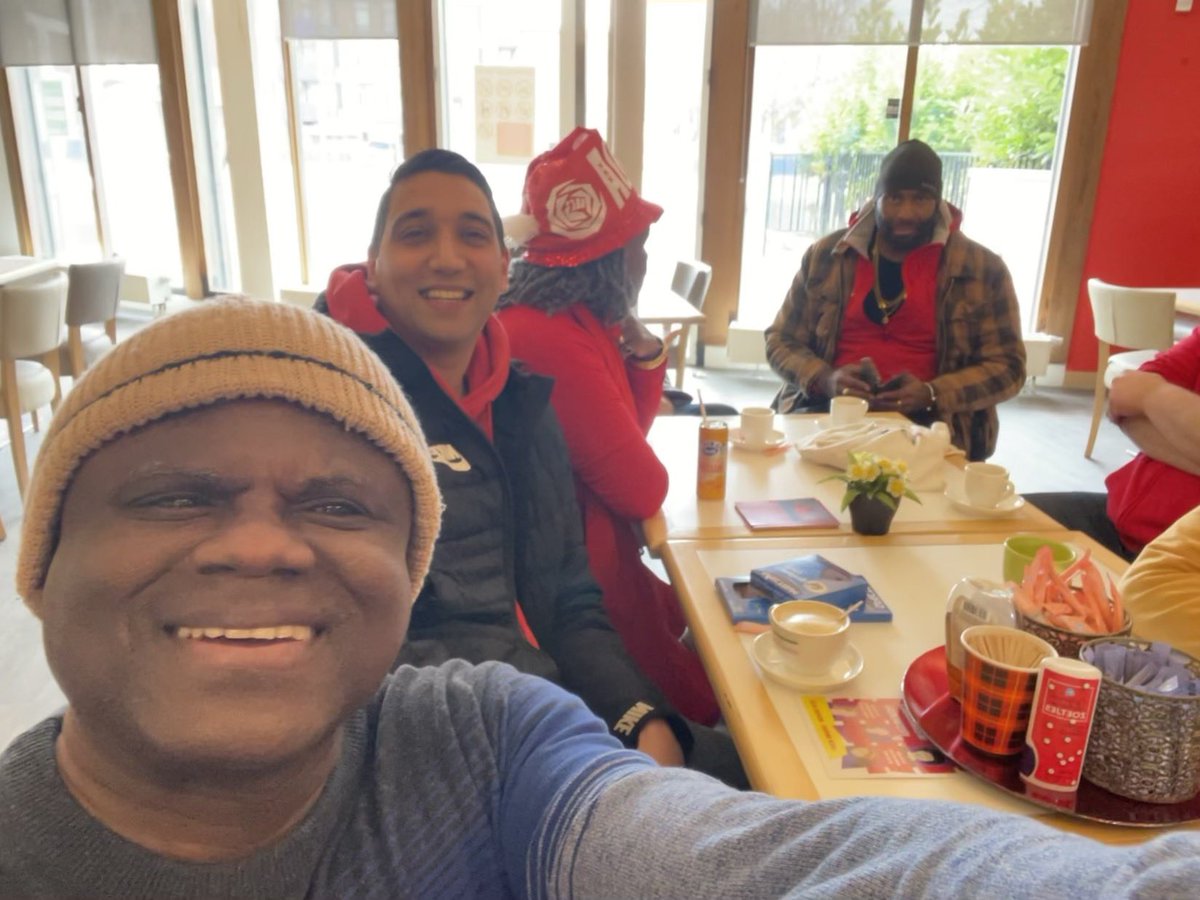 Opwarmen na de campagne van 4 maart met team <a href="/PvdA020Zuidoost/">PvdA Amsterdam ZO</a> #15maart2023 <a href="/PvdAnh/">PvdA Noord-Holland</a> #waterschap #provincie #pvda <a href="/PvdA/">Partij van de Arbeid</a>