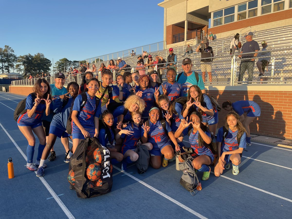 With a 3-0 win against BL, we advance to the finals tomorrow at 1:00. Time to bring home some hardware! Come out and support this wonderful group of girls! #PremierCavalier #whatsgoodRNE @RNECavaliers @RNEAthletics @RNESaber