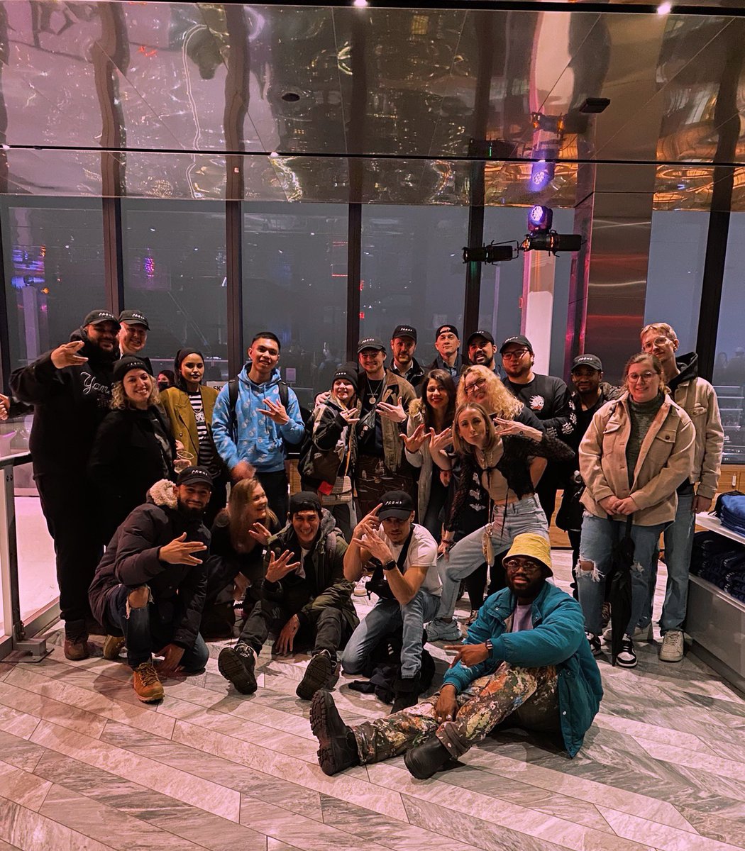 LouieMchigh's tweet photo. Yesterday was such a vibe hanging at the @alienfrens #micromeetup out in NYC
I didnโt want it to end
Got to hang with some old Frens and made some new Frens ๐
The question isโฆ is you fren yet ? https://t.co/9fLPmpezTV