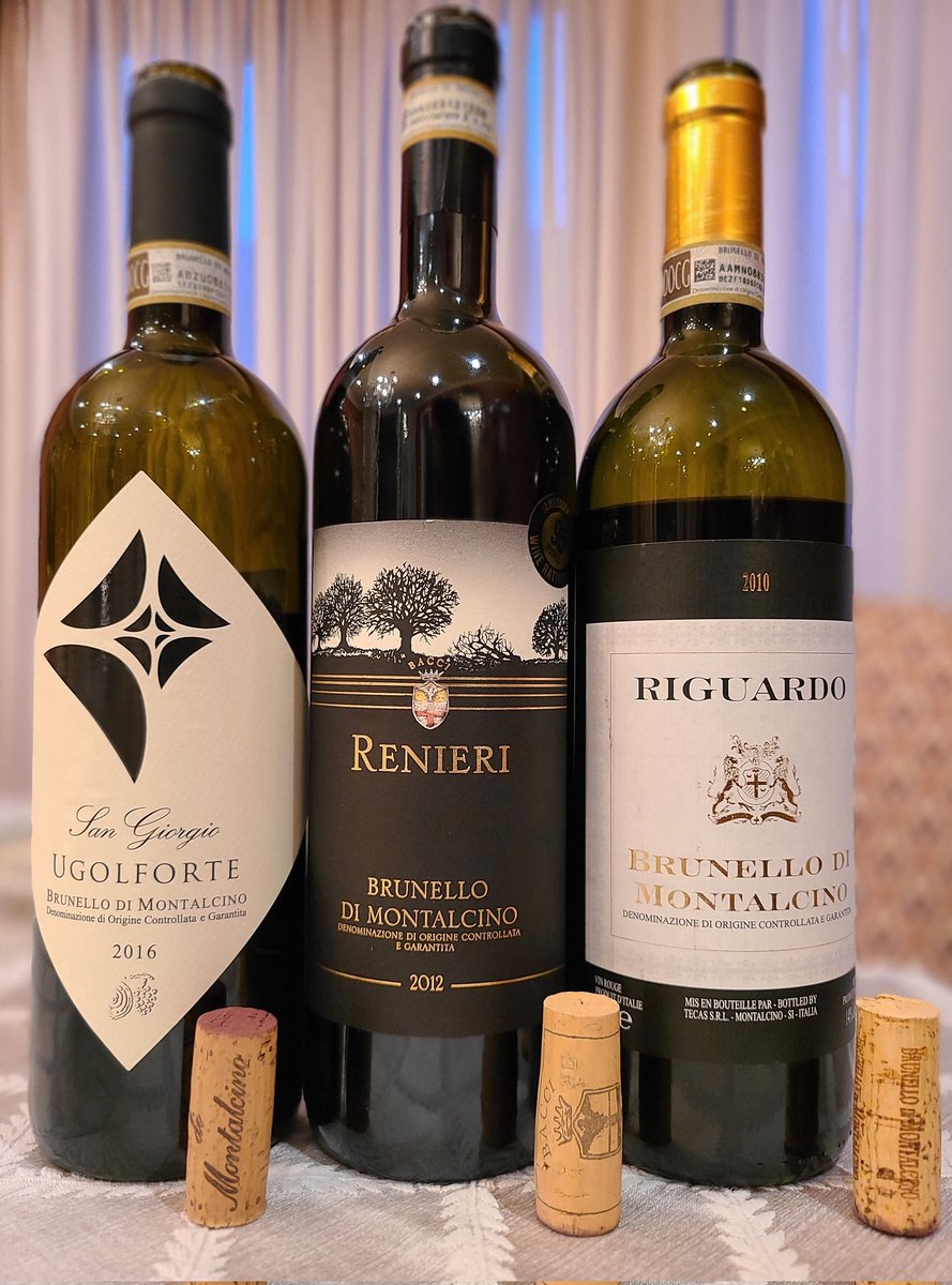 MTLWINEGUY's tweet photo. BRUNELLO always makes me 😃 @ConsBrunello ❤️🍷🇮🇹🔝🔥💪
#SanGiorgio #Ugolforte #2016
#Renieri #2012
#Riguardo #2010
#Montalcino
#TopVintages
#GreatWines https://t.co/PWsl4YPEyi