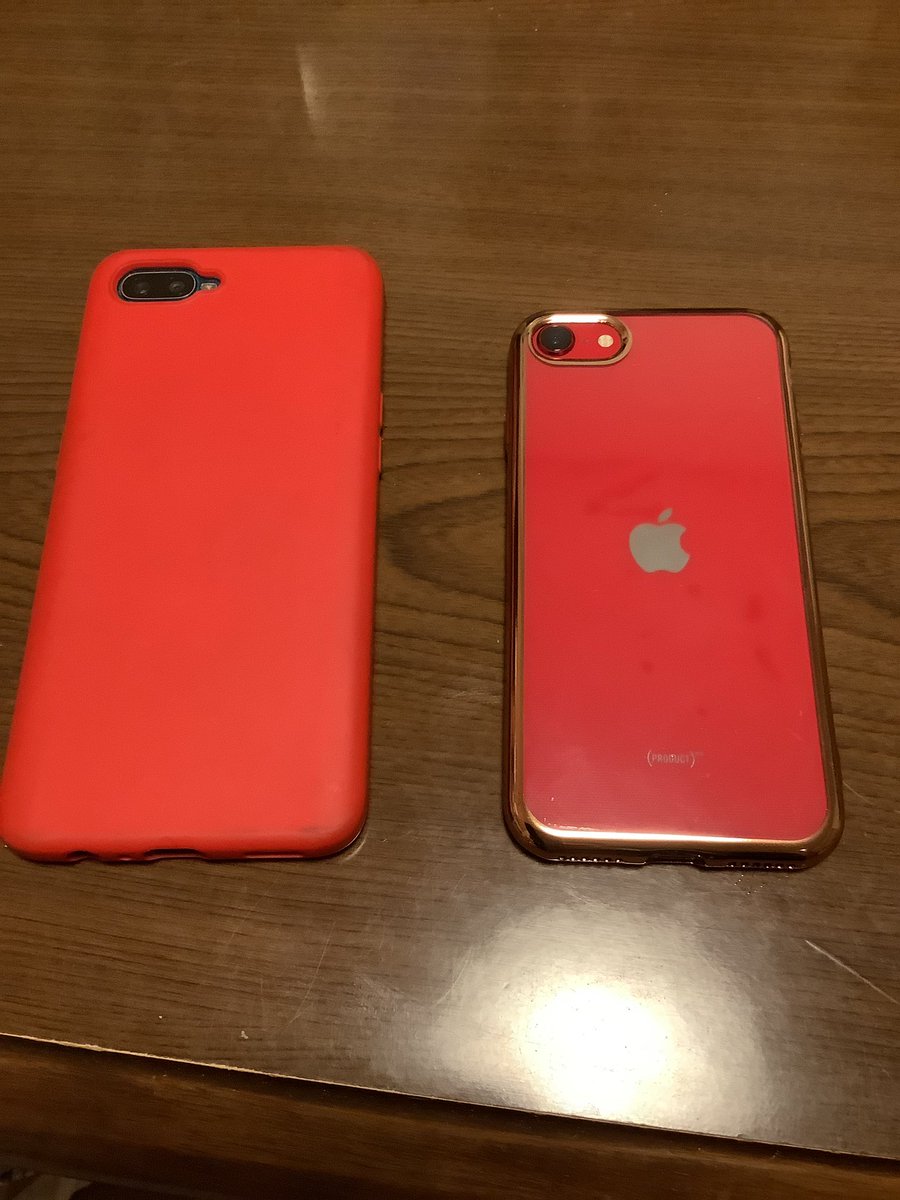 splovemachine7's tweet image. 7時間以上セットアップ疲れた
♯iphonese2 メルカリ笑
♯AndroidからiPhone 機種変辛い
♯使わないポイントカード　
♯あまりやらないゲーム　移行きりない
でもやってまう時間無駄とわかってても二年半ぶり

きっかけはおっぽさんBluetooth不調とahamoとの相性悪さでした
これでよかったか謎