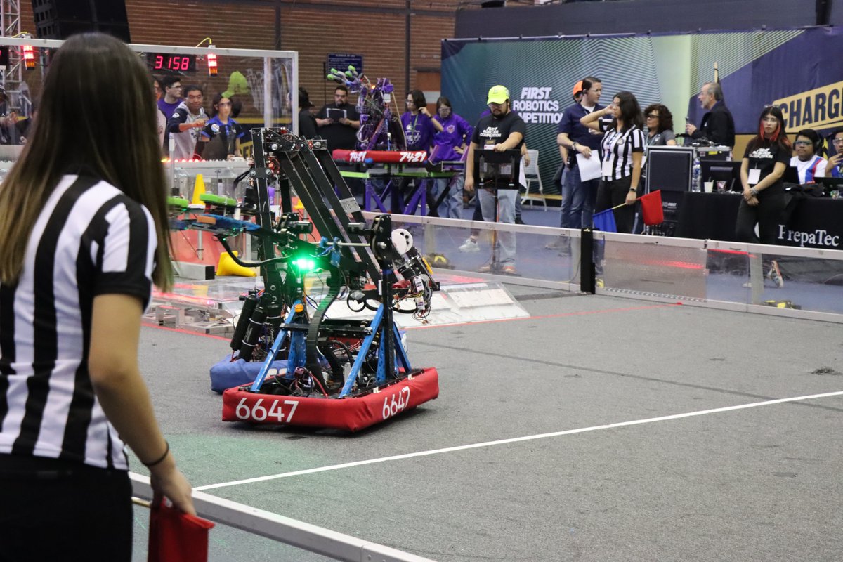 ConectaTECmx's tweet photo. Alianza azul:
4403- ROULT
3158- TECBOT
6647- VOLTEC Robotics
Fotos: @TECcampusMTY
@prepatec #FIRSTMTY #FIRSTMX #CHARGEDUP https://t.co/zIKKKXYuy6