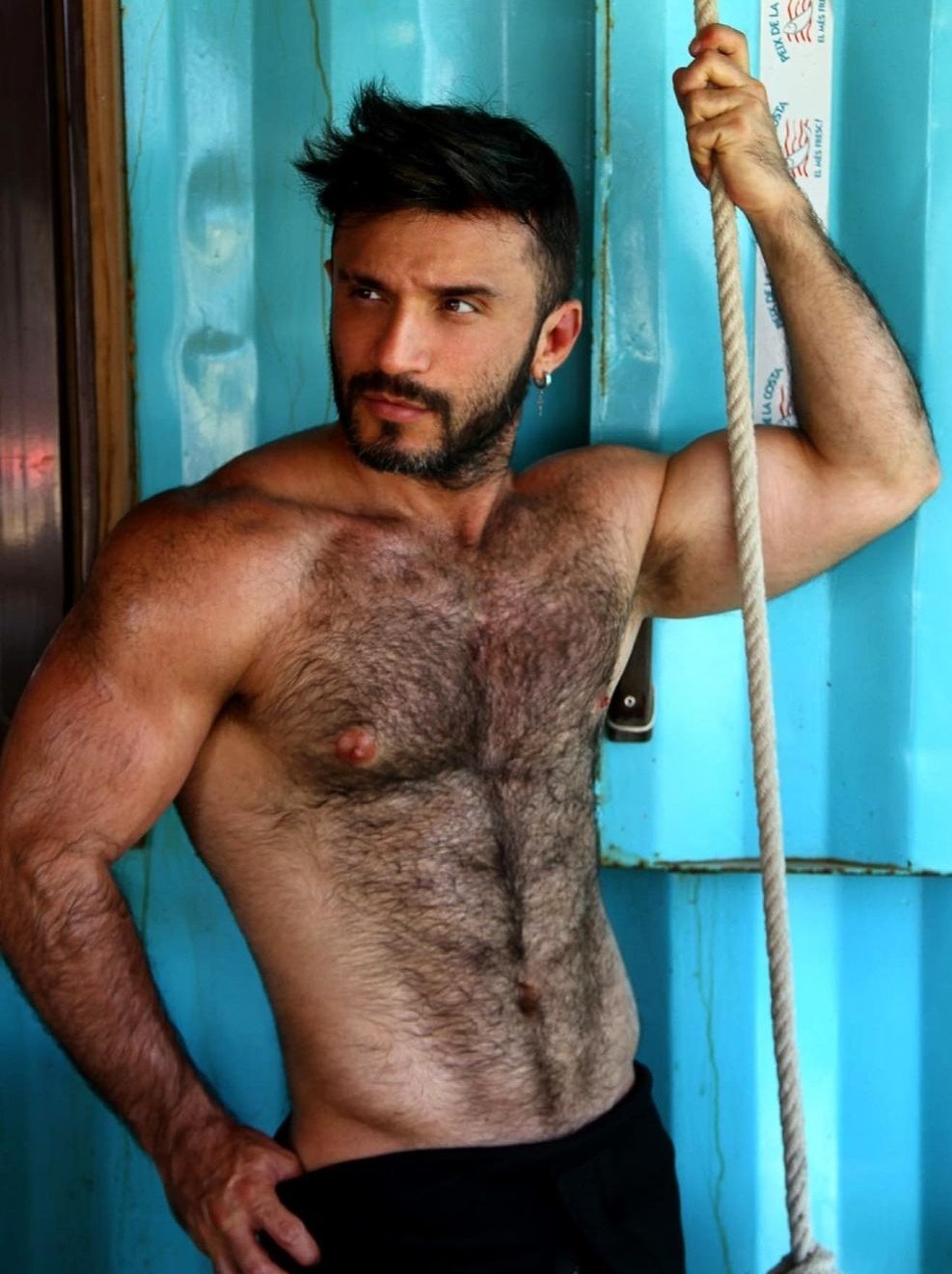 hairymenaddict en X: t.cormyw08UvW4 @kikegilxxx #hairymenaddict # hairy #hotmen #hairyboys #hairymen #hairychest #beard #bear #peludo  t.corv2LIgNc8a  X