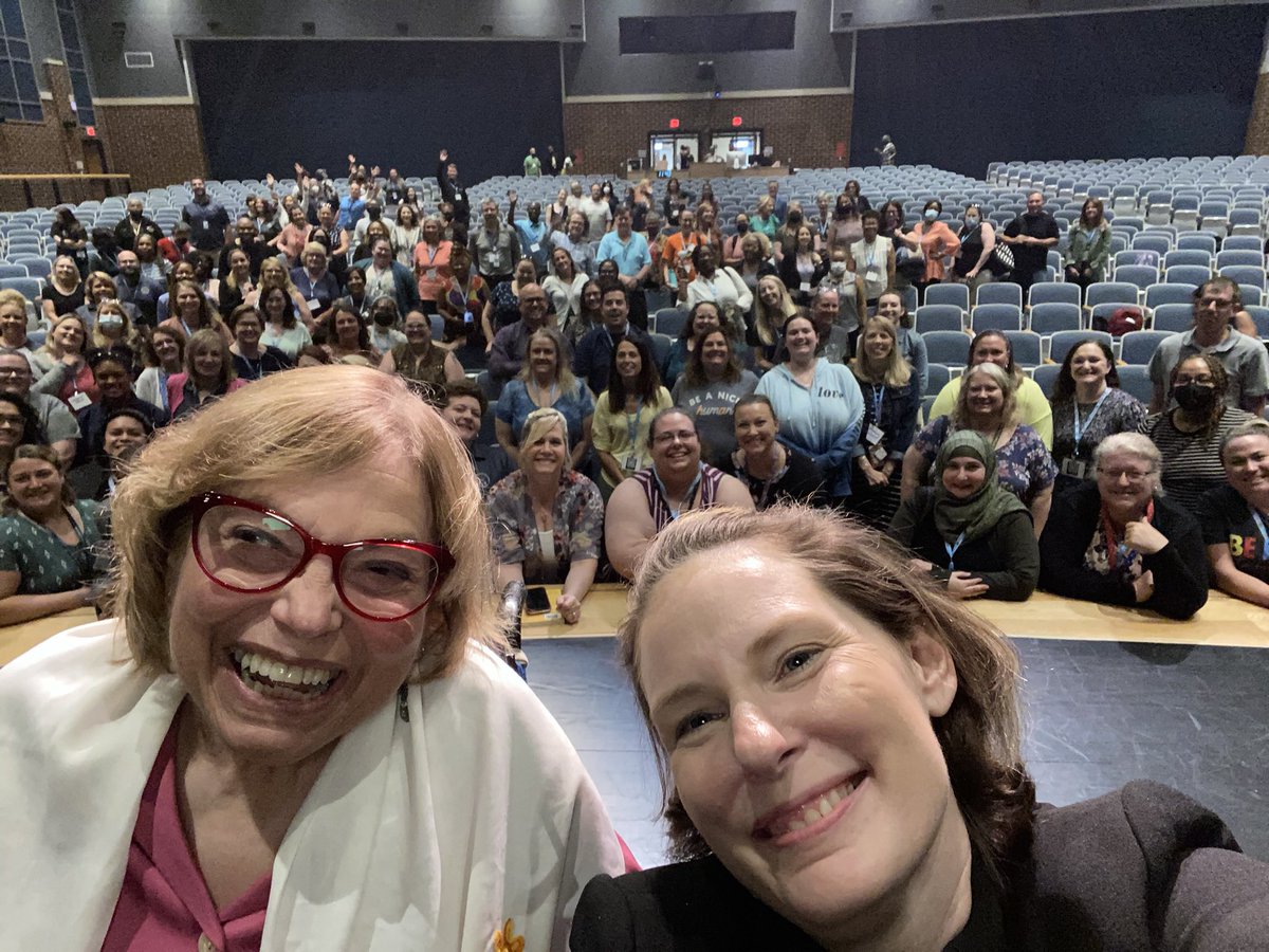 Michelle Roper tweet media