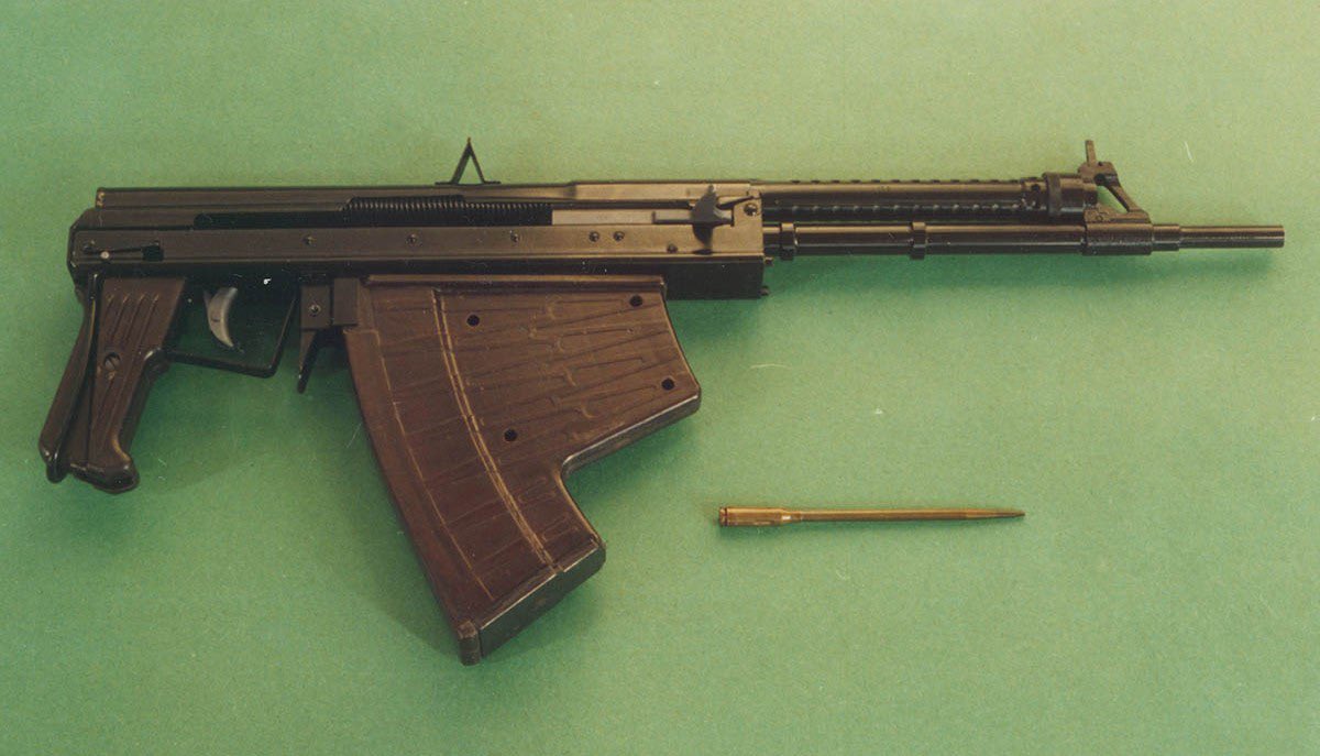 eternalfilth's tweet photo. APS underwater assault rifle (автомат подводный специальный) was the the weapon of soviet frogmen. designed in the early 70s. https://t.co/F0bhnhh9X4