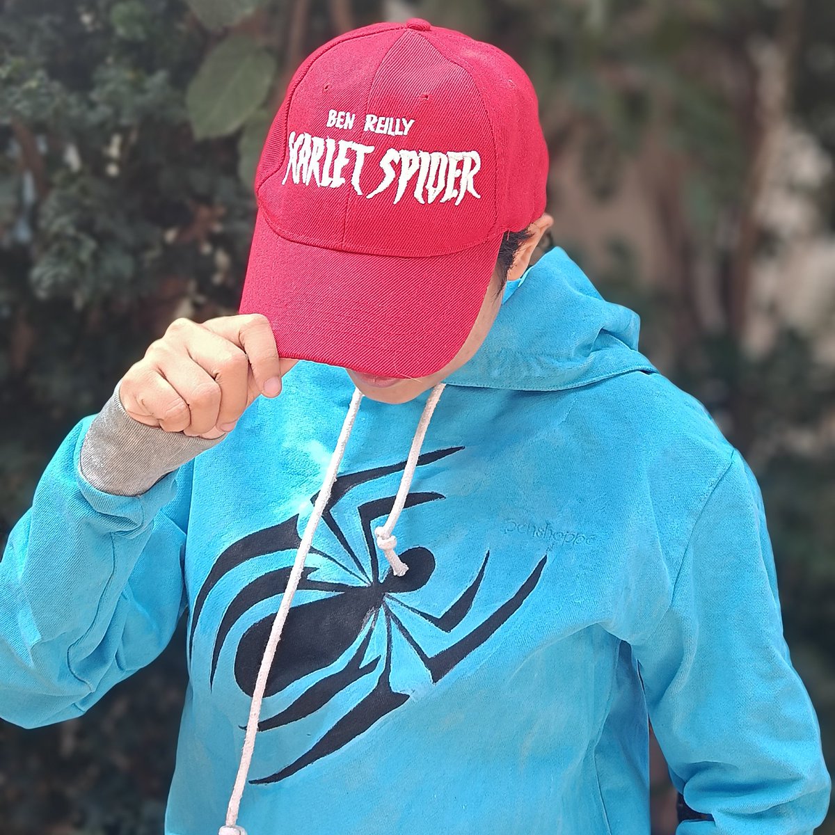 90spiderbros's tweet photo. Having fun making my custom hoodies/caps and cosplaying the #CloneBros https://t.co/UTioka3sOU