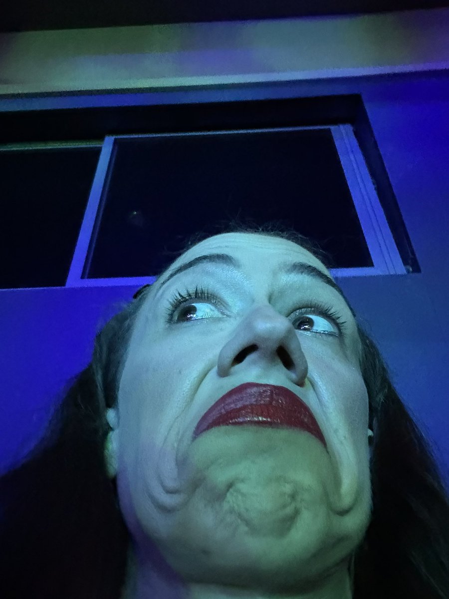 MirandaSings tweet picture