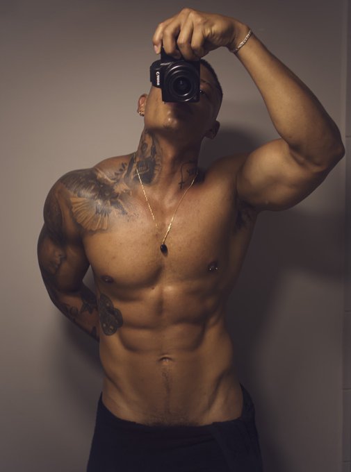 Happy Saturday&hellip; Online at @Flirt4Free   https://t.co/KT7FhB4Go1 https://t.co/Ypso0yxiAY<a class="tags" href="/tag/flirt4free">@flirt4free</a><a href="/tag/sexy"class="tags"><span>#sexy</span></a><a href="/tag/online"class="tags"><span>#online</span></a><a href="/tag/ass"class="tags"><span>#ass</span></a><a href="/tag/gay"class="tags"><span>#gay</span></a><a href="/tag/latino"class="tags"><span>#latino</span></a><a href="/tag/cock"class="tags"><span>#cock</span></a><a href="/tag/cum"class="tags"><span>#cum</span></a><a href="/tag/camguy"class="tags"><span>#camguy</span></a>