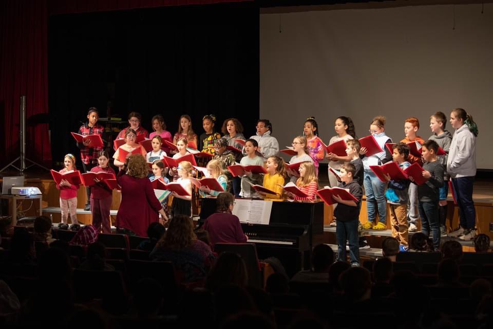 Mrs Giroux-Gillman’s Music Class (Mrs GiGi) tweet media