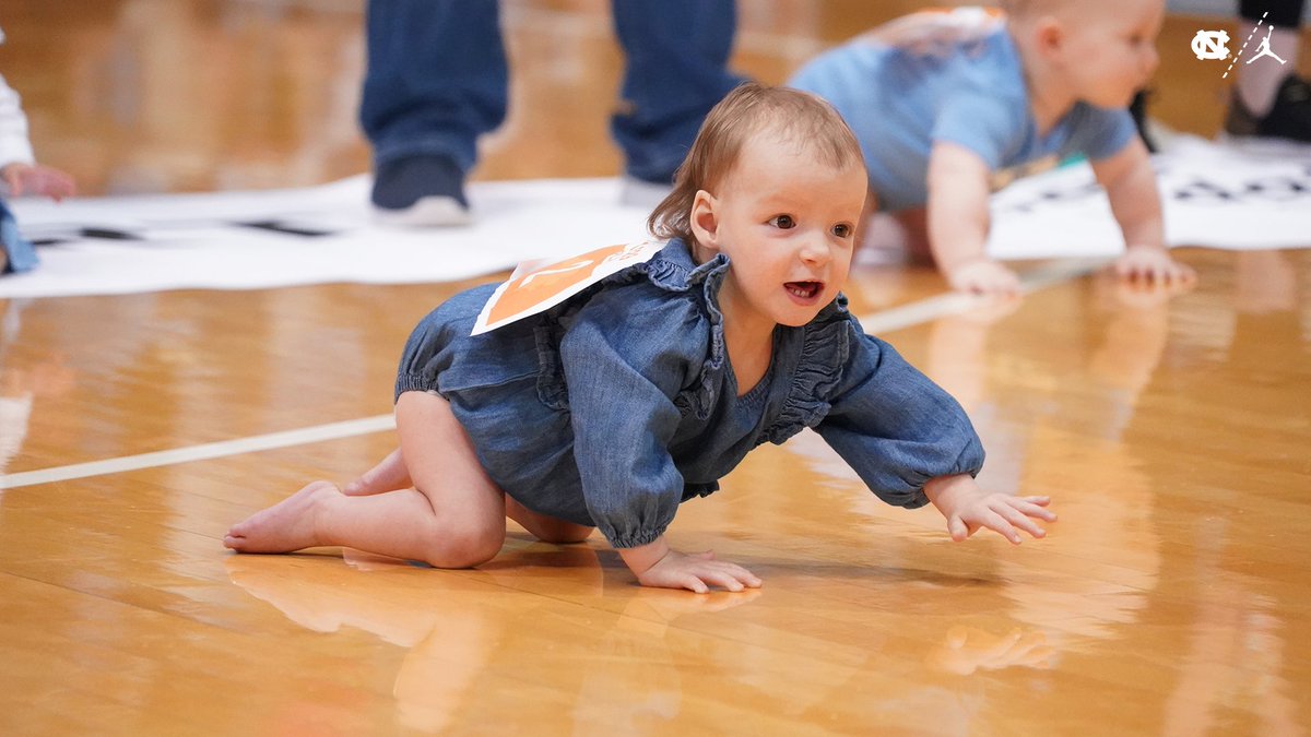 GoHeels's tweet image. Name a better halftime 👶🏁