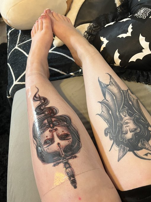 now both shins are done ? https://t.co/jHBzrBttrN