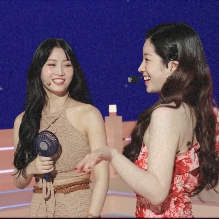 in love with this dahmo #MOMO #DAHYUN #TWICE