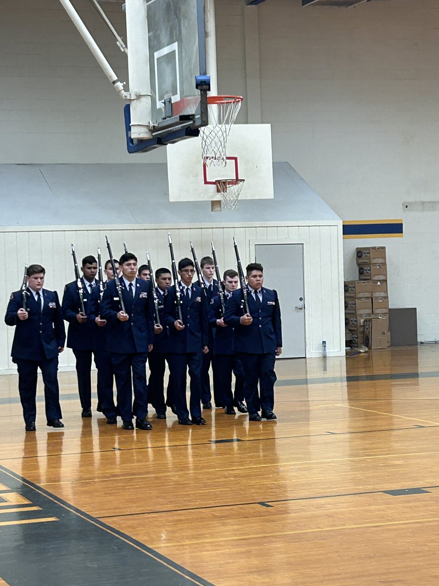 RHS_AFJROTC's tweet photo. Very proud of our drill teams today, each and every cadet contributed to a 3rd overall placement in Corsicana! Keep Climbing 📈 https://t.co/FBxMxftcOC