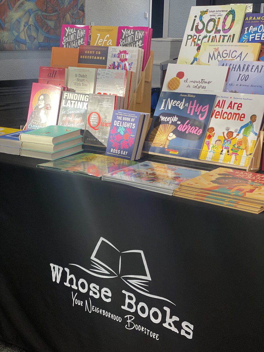 whosebooks's tweet photo. We had a fabulous morning in community today with Canneta Foundation at The Latinx/e in Social Work Summit. A powerhouse of social workers serving our community and creating space for stories to be shared and uplifted . #whosebooks #dallas #latinxsocialwork https://t.co/rlSmuyfGdv