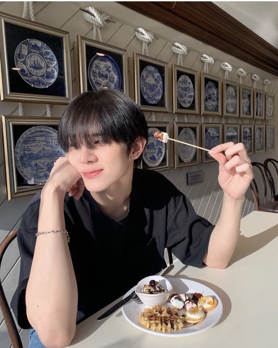 NiceLand_0827's tweet photo. [IG UPDATE] 

nice_boripat  -`♥´-

🔗 https://t.co/5LMIFSvL7r

#Nice #ไนซ์ #nice_boripat #나이스 https://t.co/Ly9FOzAlpv