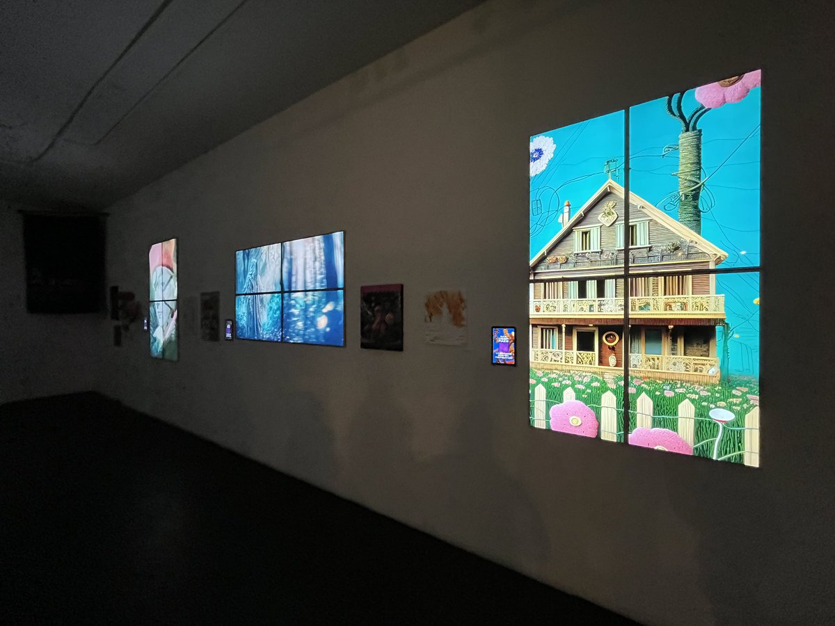 JpgVarya's tweet photo. 😍😍😍
My artwork "Are you sure your life is not a simulation?" at the #MAIFDeepFake exhibition at @SuperchiefNFT in LA

Thanks a lot to @ClownVamp @MAIFMAIFMAIF and @Keepbraggincom 🫶 https://t.co/b3VWAvolXw