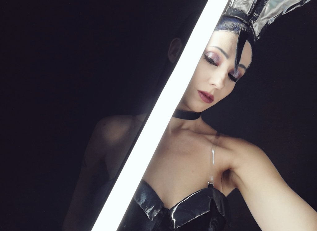 What for an evening/night 😵 Shooting was a lot of fun and I'm super happy with the outcome! Thanks to <a href="/cuerography/">cuerography@backlog</a> and <a href="/Agent_KittyCat/">Mel</a> ❤️❤️❤️