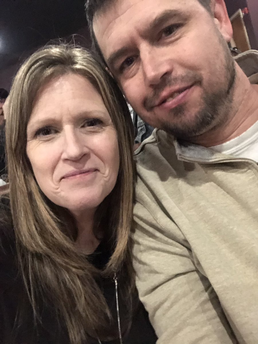 KReigenborn's tweet photo. What an awesome way to spend our 10yr anniversary!! Enjoying @JonReep at the @funnyboneomaha! Jon was absolutely hilarious!!! We loved the show 🤣☺️ https://t.co/QIPHrH3nhL