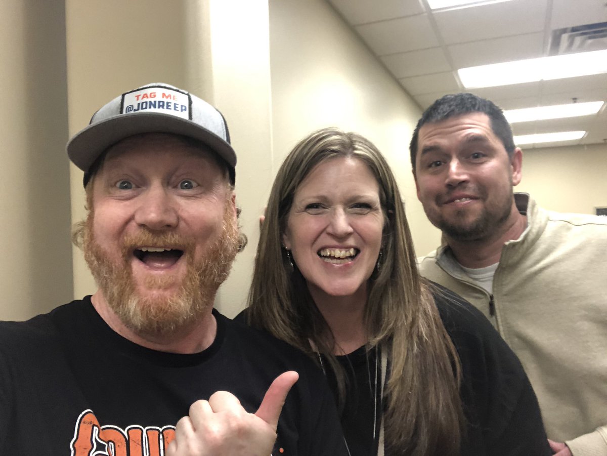 KReigenborn's tweet photo. What an awesome way to spend our 10yr anniversary!! Enjoying @JonReep at the @funnyboneomaha! Jon was absolutely hilarious!!! We loved the show 🤣☺️ https://t.co/QIPHrH3nhL