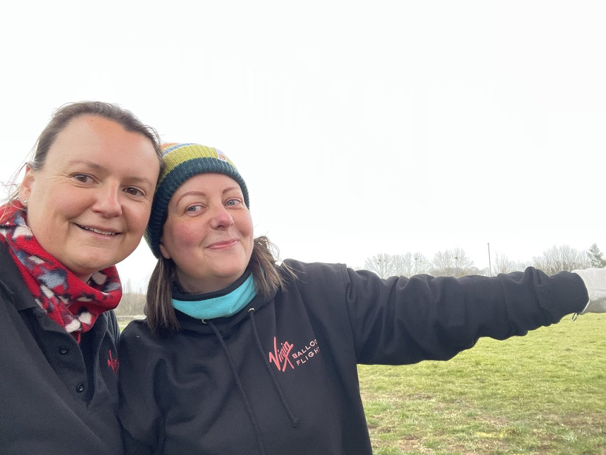 foxcrews1's tweet photo. Back to work yesterday for us 🎈🎈Spent the day with Sarah on a back to back double day..All female retrieve team. Straight in, no messing..photo cred to @moira_stephens who flew
#mycrewlife
#oneteam
#proud
#thisgirlcan
#lovemyteam
#2in1day
#seasonstart2023
#loveyourjob https://t.co/9ZxeFwuMjl