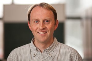 Congratulations to the 2023 Izatt-Christensen Award Winner: Sijbren Otto,  <a href="/OttoLab/">SijbrenOttoLab</a> University of Groningen! Thrilled to have Prof. Sijbren Otto for his  award lecture at <a href="/ISMSC2023/">ISMSC2023</a> and joining +300 other delegates. Congratulations Sijbren!