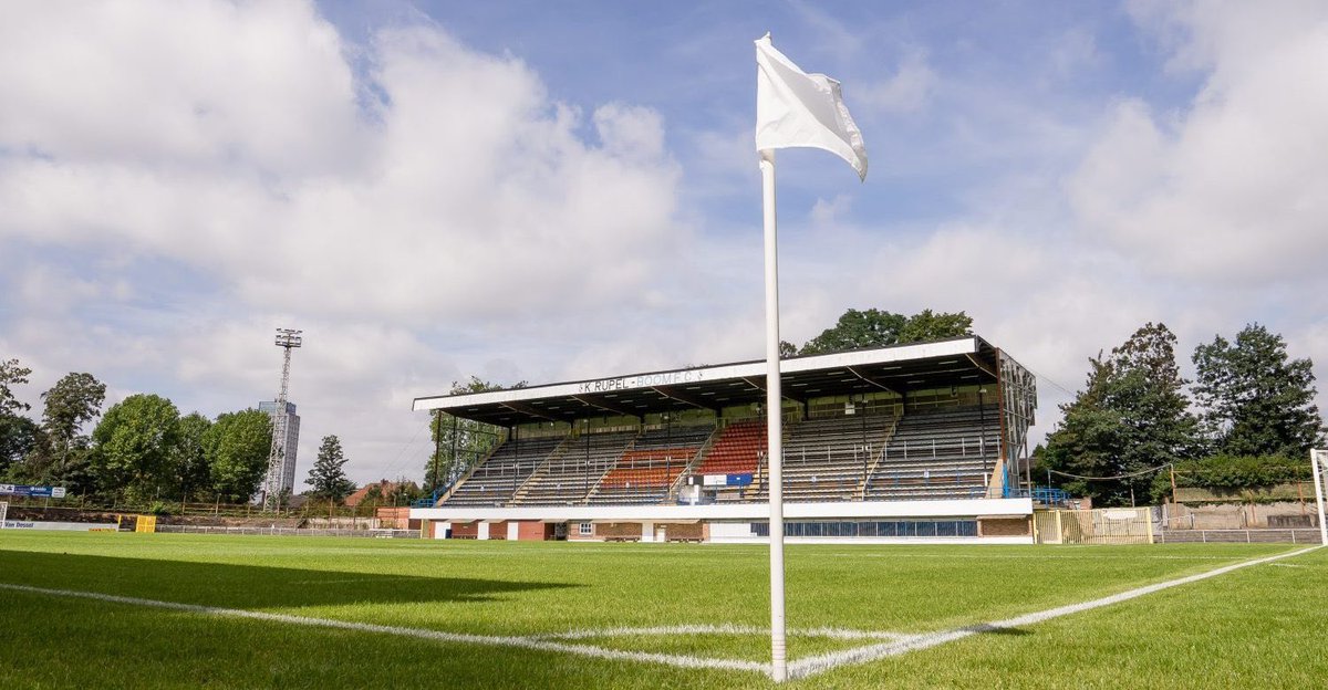 RFCLiege_news's tweet photo. 🗣#MatchDay
⚽️ K Rupel-Boom FC vs #RFCLiège 
🕒 15.00
📍#Boom
🏟Municipal Park Stadion
🏆Nationale1
👮🏻Mr Vandevenne (🏳️ Wouters &amp; Celis)
📲#BooFCL #BoomRFCL #AllonsLiège
🚌 Combi-car obligatoire https://t.co/GZVSzBnDRb