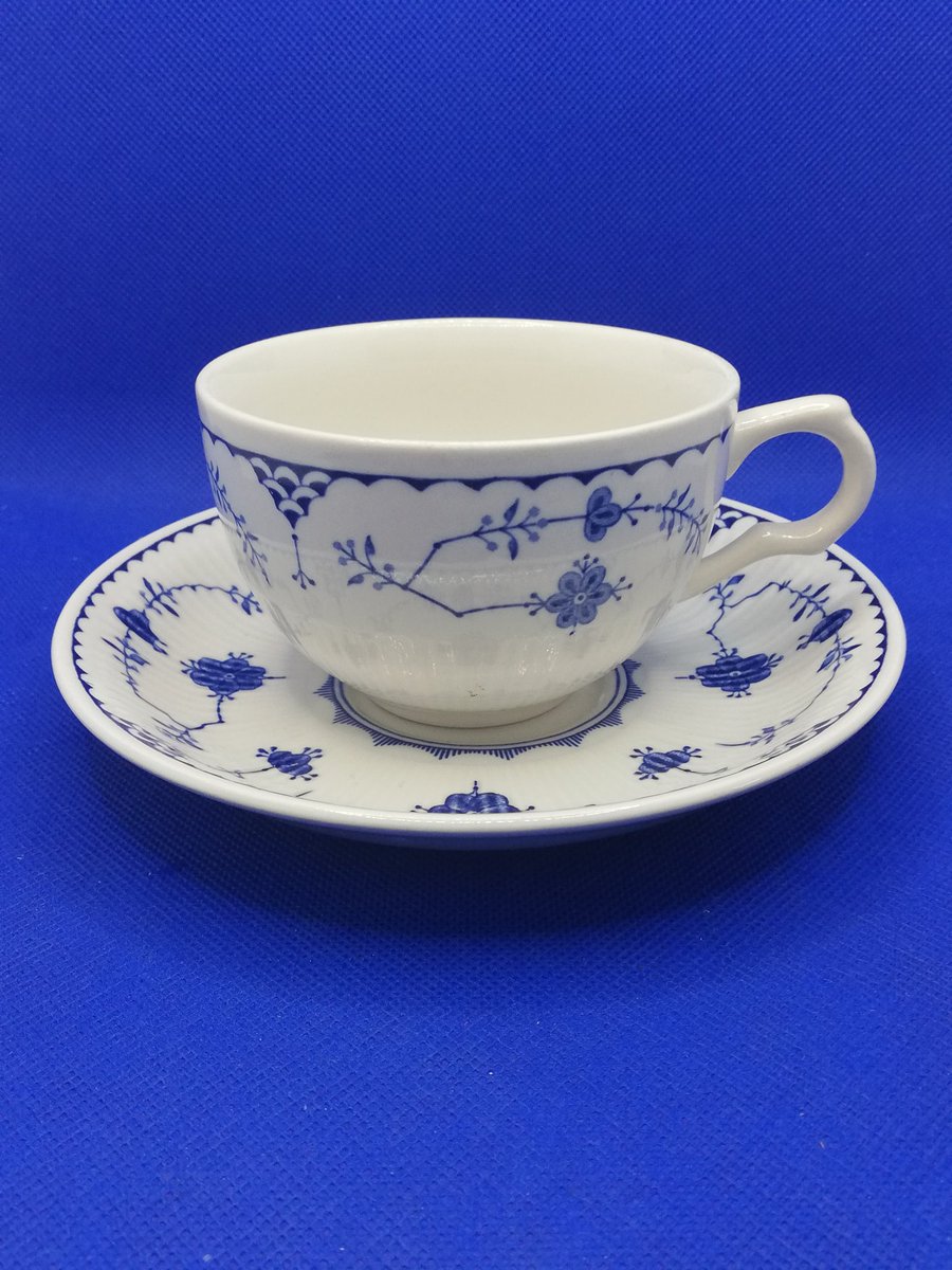 totalrewind's tweet image. More mason's ironstone blue Denmark. #breakfastcup #cruetset #plates #etsystore #etsyvintage #calderdale #Halifax #skircoatgreen