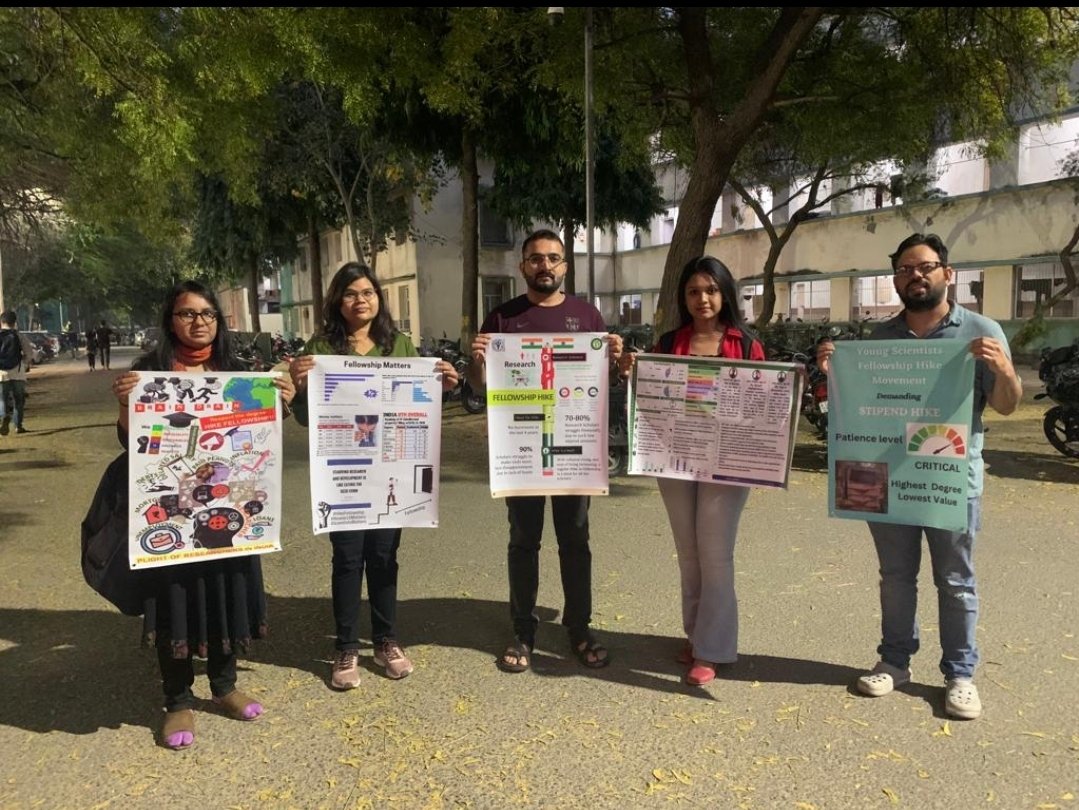 All India Research Scholars Association (@airsaindia) on Twitter photo #Hike_in_fellowship_22
Indian researchers have creative & innovative mind but they need support from DST ministry for their rights. It's the initiative not the end <a href="/srivaric/">chandra Srivari</a> <a href="/DrJitendraSingh/">Dr Jitendra Singh</a> <a href="/SysAiims/">SYS, AIIMS, New Delhi</a> <a href="/dpradhanbjp/">Dharmendra Pradhan</a> <a href="/Xpress_edex/">Edex - The New Indian Express</a> <a href="/IndiaDST/">DSTIndia</a> #AIIMS_NewDelhi <a href="/EduMinOfIndia/">Ministry of Education</a> <a href="/the_hindu/">The Hindu</a> #Hike_in_fellowship_22
Indian researchers have creative & innovative mind but they need support from DST ministry for their rights. It's the initiative not the end <a href="/srivaric/">chandra Srivari</a> <a href="/DrJitendraSingh/">Dr Jitendra Singh</a> <a href="/SysAiims/">SYS, AIIMS, New Delhi</a> <a href="/dpradhanbjp/">Dharmendra Pradhan</a> <a href="/Xpress_edex/">Edex - The New Indian Express</a> <a href="/IndiaDST/">DSTIndia</a> #AIIMS_NewDelhi <a href="/EduMinOfIndia/">Ministry of Education</a> <a href="/the_hindu/">The Hindu</a>