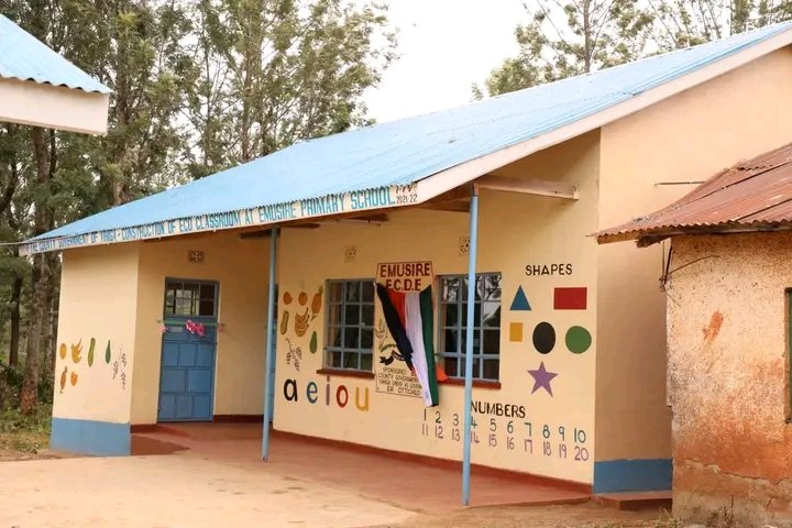 YsdBgm's tweet photo. As a county,we must emulate these.
ECDE is the foundation of children education thus the county must take it very seriously.
@SpeakerKLusaka 
@KenyaGovernors 
@redokenya 
@BungomaCountyKe 
@pettie034 
@SirBrianSitati 
@VSOKenya 
#MakingECDE#priority. https://t.co/z9hy57iDqx