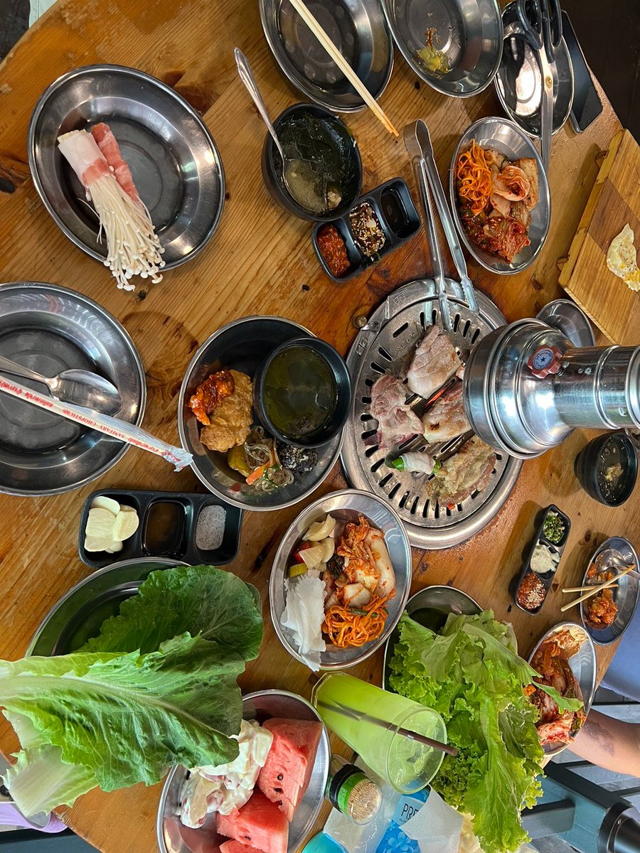 tres_bon's tweet photo. มาอีกแล้วร้านนี้ หมูจุกๆ จ้า - Gangnan BBQ https://t.co/ZmiFw27mvD