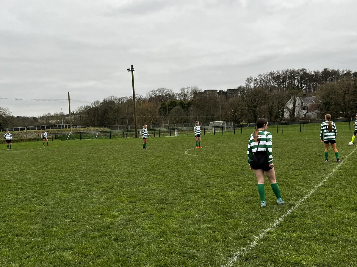 Kanturk_AFC's tweet photo. CWSSL Shield Cup Quarter Final win for Kanturk AFC U14 girls against Strand  yesterday.
#cwssl 

Team sponsors 
Bobs Bar &amp; Restaurant
Cherryblossoms Preschool and Afterschools

Club sponsor @DuconConcrete 

https://t.co/GT5HeeuNLs https://t.co/cQJ6AtWB91