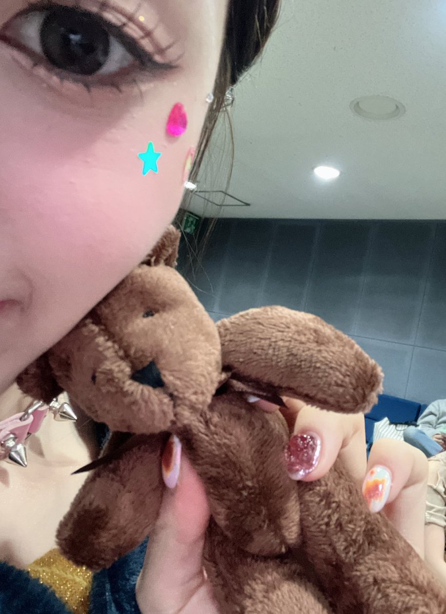 stayc_js2's tweet photo. 깜찌기..🧸 https://t.co/EB15ZWoonc
