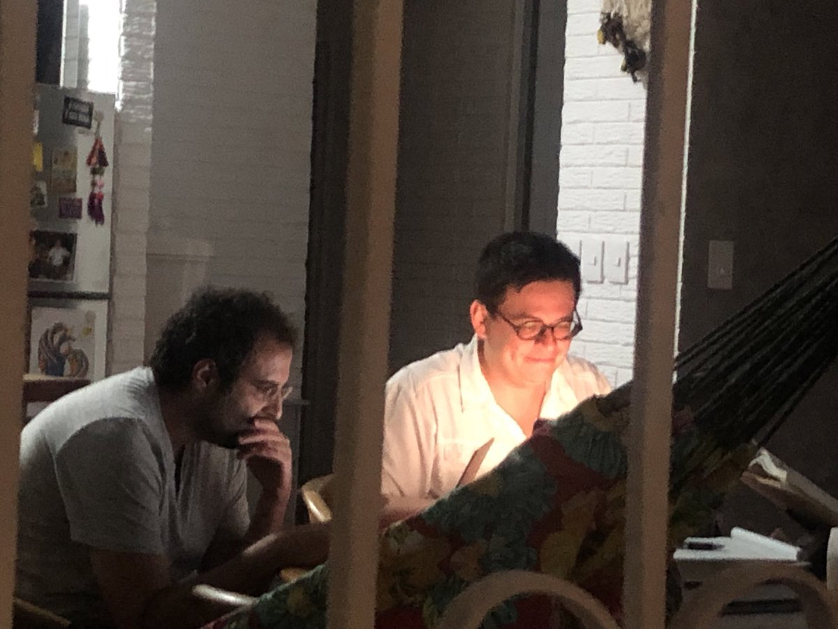 dela3499's tweet image. A new way to view messy, branching Twitter threads 🥳

@DKedmey is obsessed with this.

I drew up a design during our long, talk-filled flight to see @elzr in Mexico.

Now that Eli’s got his hands on it, the beauty is increasing rapidly.