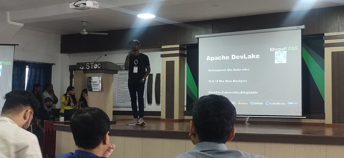 ayushgalphat's tweet image. Discovering the potential of open source development for multiple platforms at #BHOPALFOSS #FOSSRevolution

@rahulkarda2002
@aaa_aaditya_aaa 
@itsvarsharma 
@Rxj_11 
@princesssoni693
@GantavyaMalviya
@Keployio

#opensource #github #developers 
#BhopalFOSS