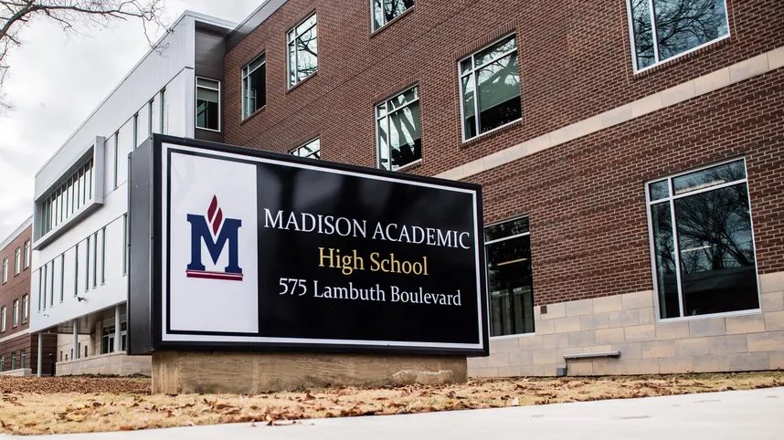 JMCSchools's tweet image. COMMUNITY PARTNER SUNDAY: We’ll visit w/ Dr. Martha Robinson w/Univ. of Memphis Lambuth to discuss Madison Academic partnership details & her work with the Madison Co. #ImaginationLibrary 📚#DollysLibrary 📻Sun. @ 11:30AM on JJ 97.7 FM
🎥 bit.ly/3ZI75HE ⬅️ on demand 💫