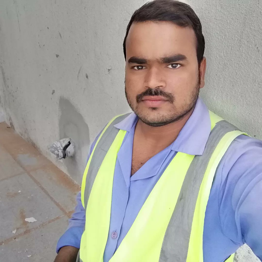 UttamKBharti's tweet image. बदल जाओ वक्त के साथ या वक्त बदलना सीखो,
मजबूरियों को मत कोसो हर हाल में चलना सीखो।
#jaishreeram #goodmorning #newposts #work #worktime #photo #photography #uae #unitedarabemirates #photoshoot #photooftheday #motivation #trendingpost #uttamkbharti