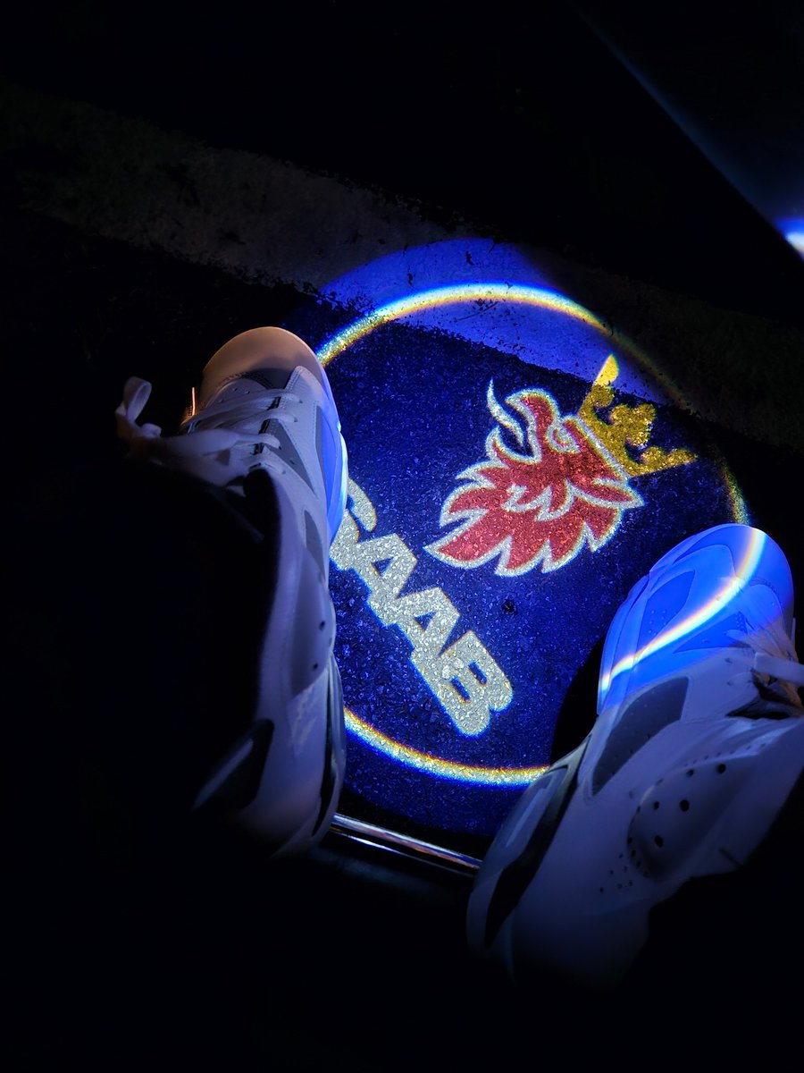 SDawgg317's tweet photo. Steppin out tonight‼️ 🥃 https://t.co/EyYfF58y97