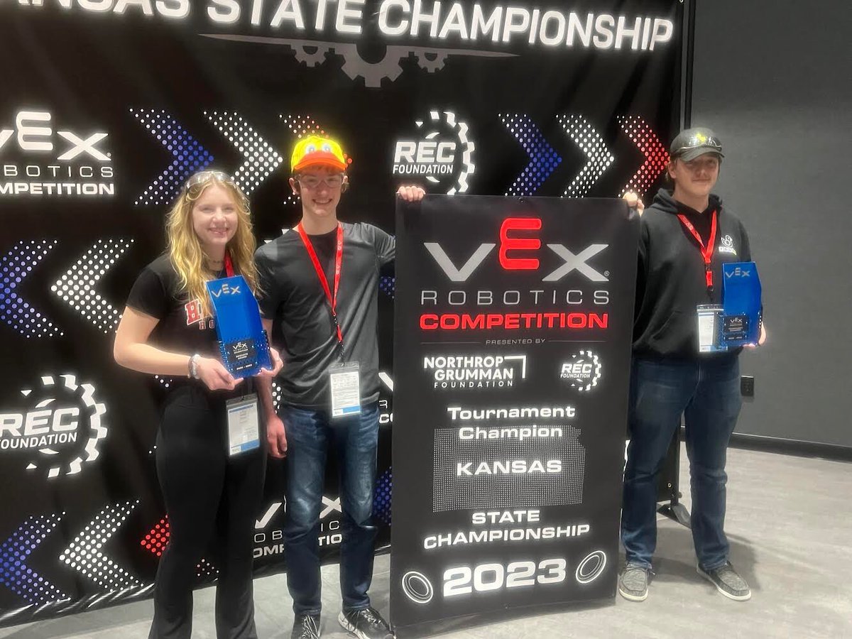 Hesston Robotics tweet media