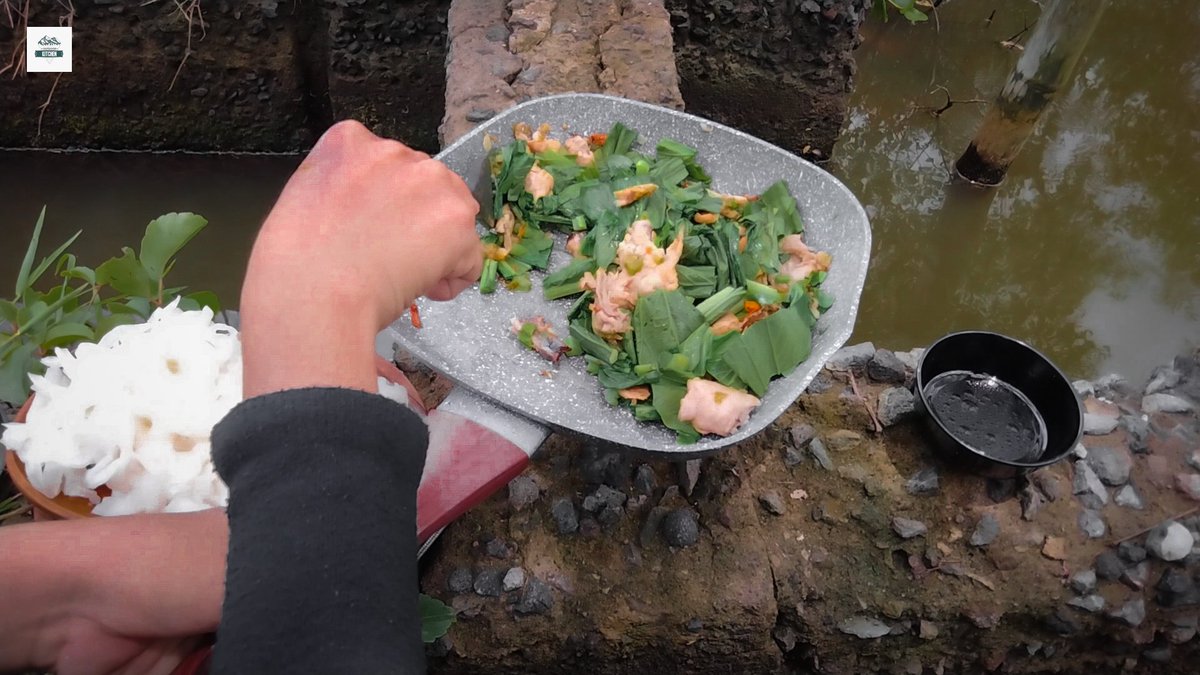 adi_rickey's tweet photo. The delicacy food at the camp. Rice noodles made by the lakesides🤤
https://t.co/mEWvokSmNk
.
#OutdoorKitchen #OutdoorCooking #foodie #foodfun #delicious #adventure #cookingoutside #BLACKPINK_BORNPINKENCORE #TATAWPL #widm #tu86 #BBTitans2023 #ShingekiNoKyojin https://t.co/qdC67oPkFb