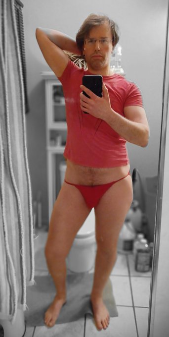 One thing about being able to lift weights regularly again is the muscles starting to bulge once more